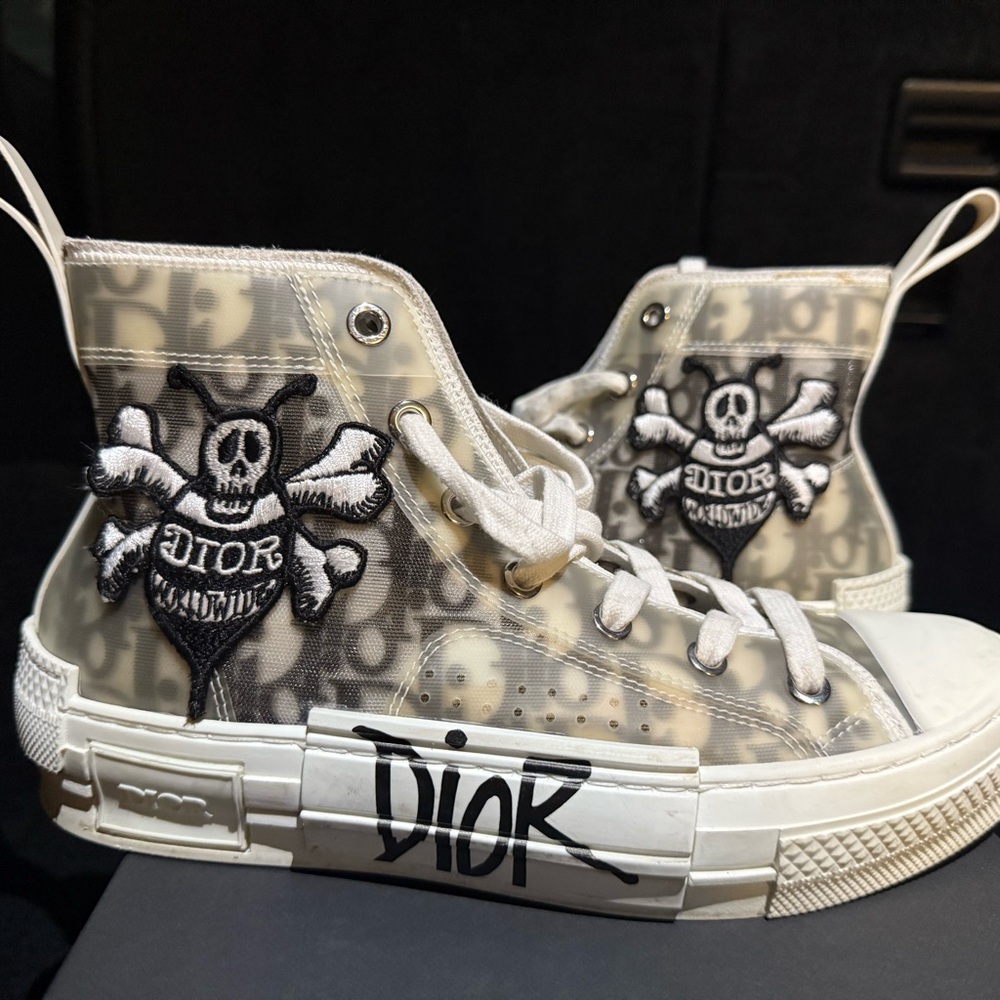 Dior Skull Motif Sneakers - White and Gray
